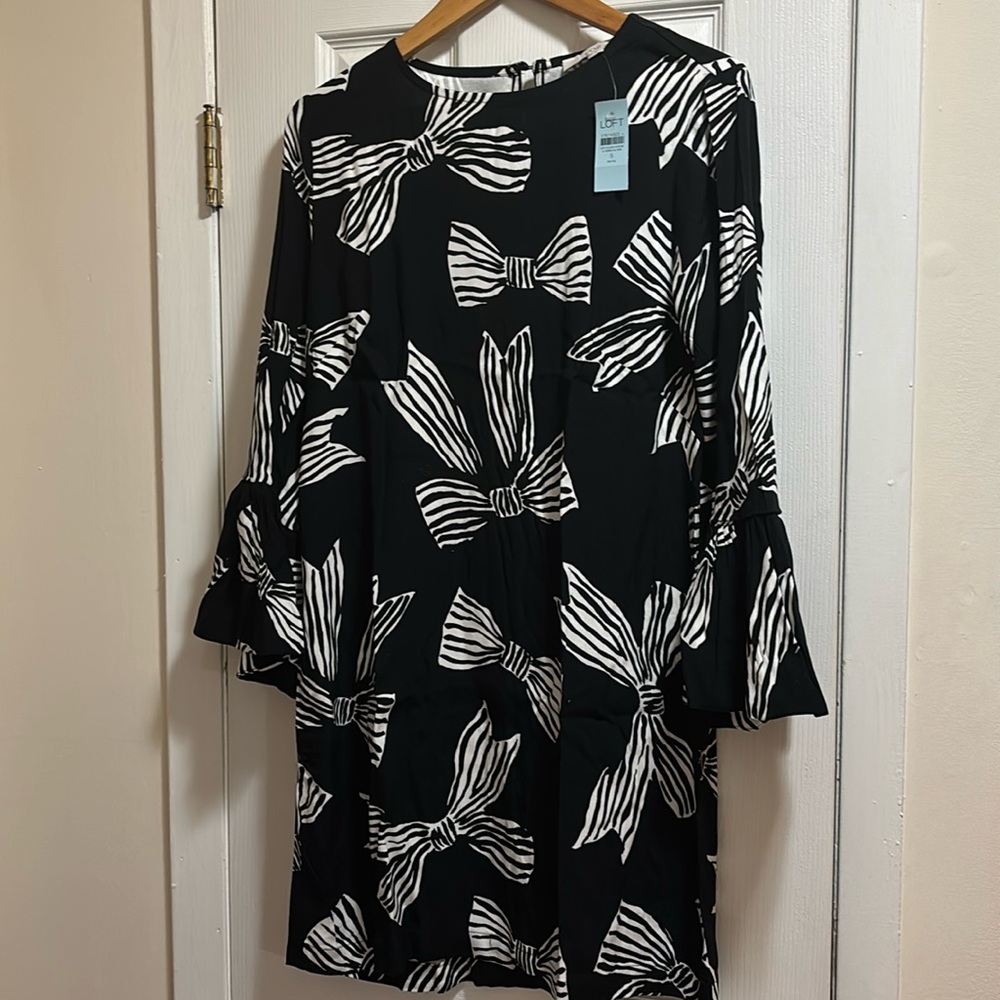 NWT! Petite Bow Flounce Cuff Mini Dress